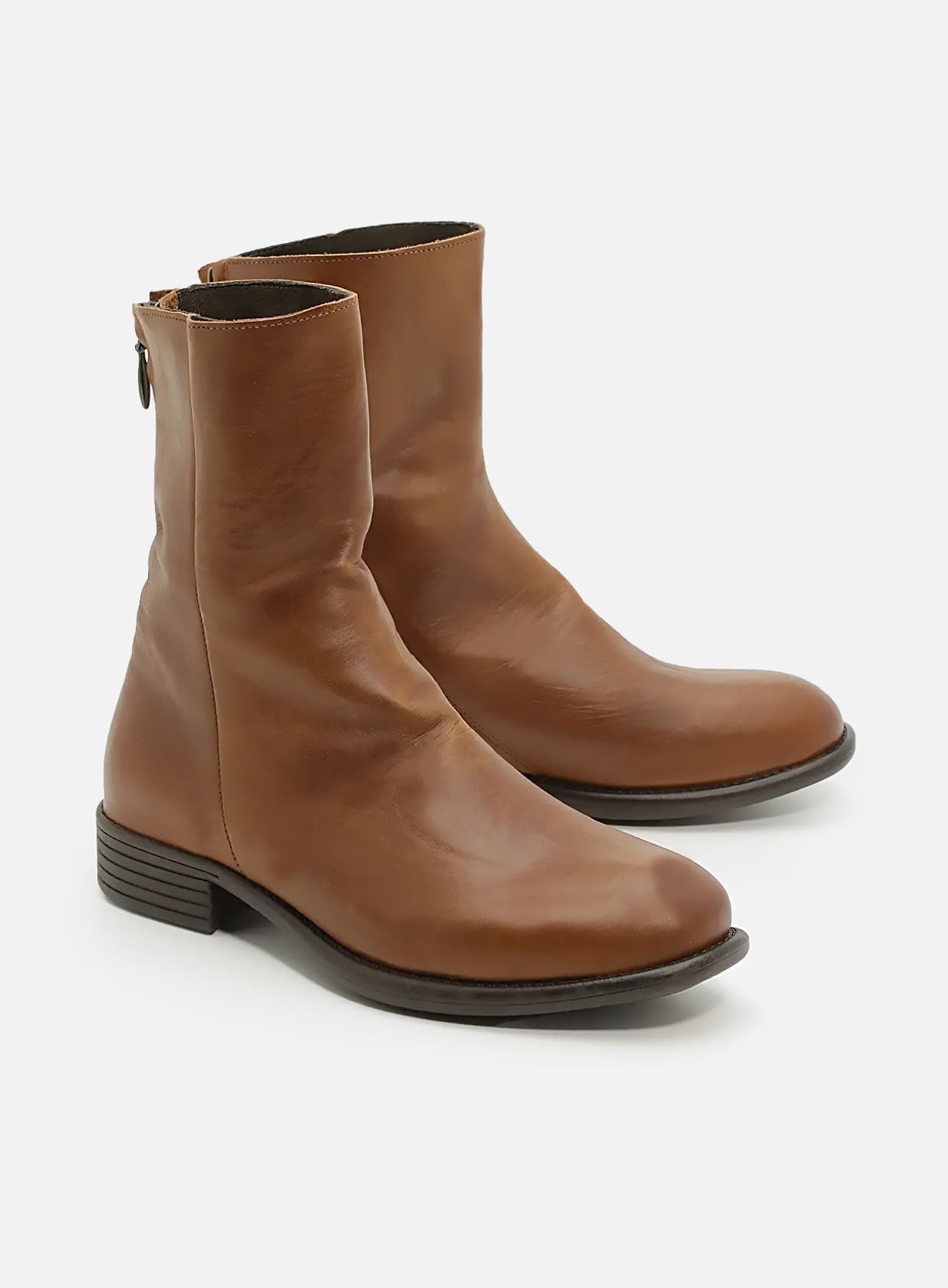 אבישג-מגפון-רוכסן-מבריק