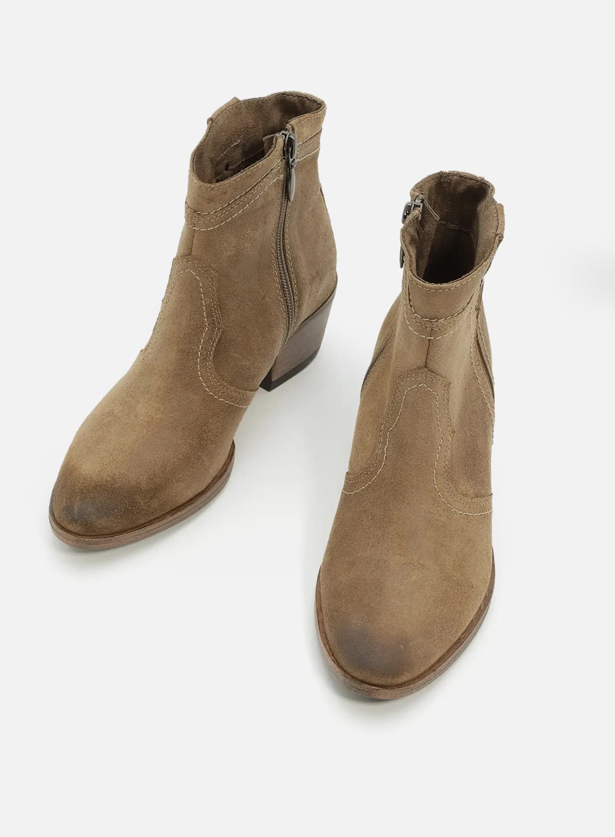 מיה-בוקר-שפאלט-ניט