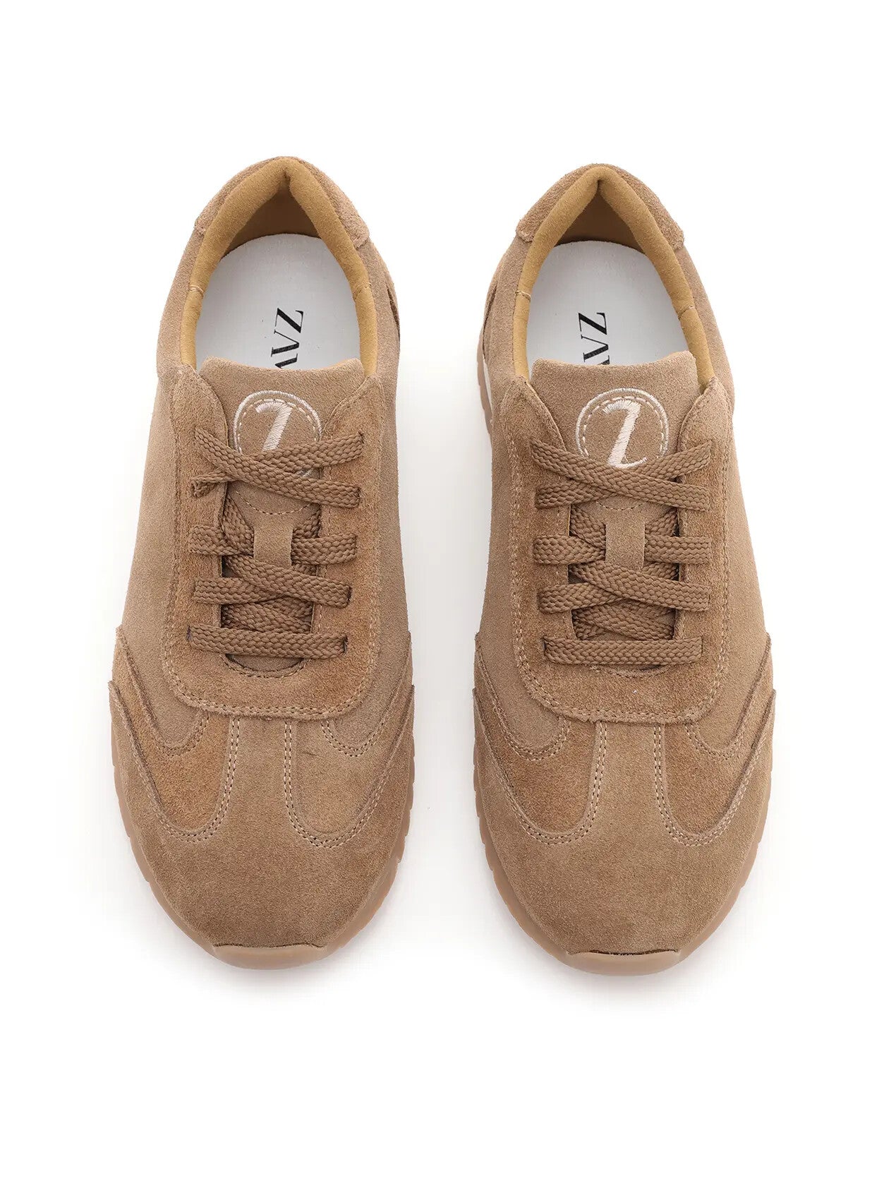 נוגה-סניקרס-זמש