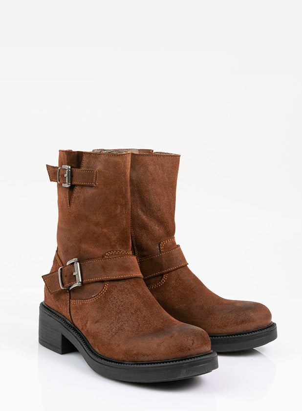 מגפונים-מעור-עם-אבזמים-אימרי-991080