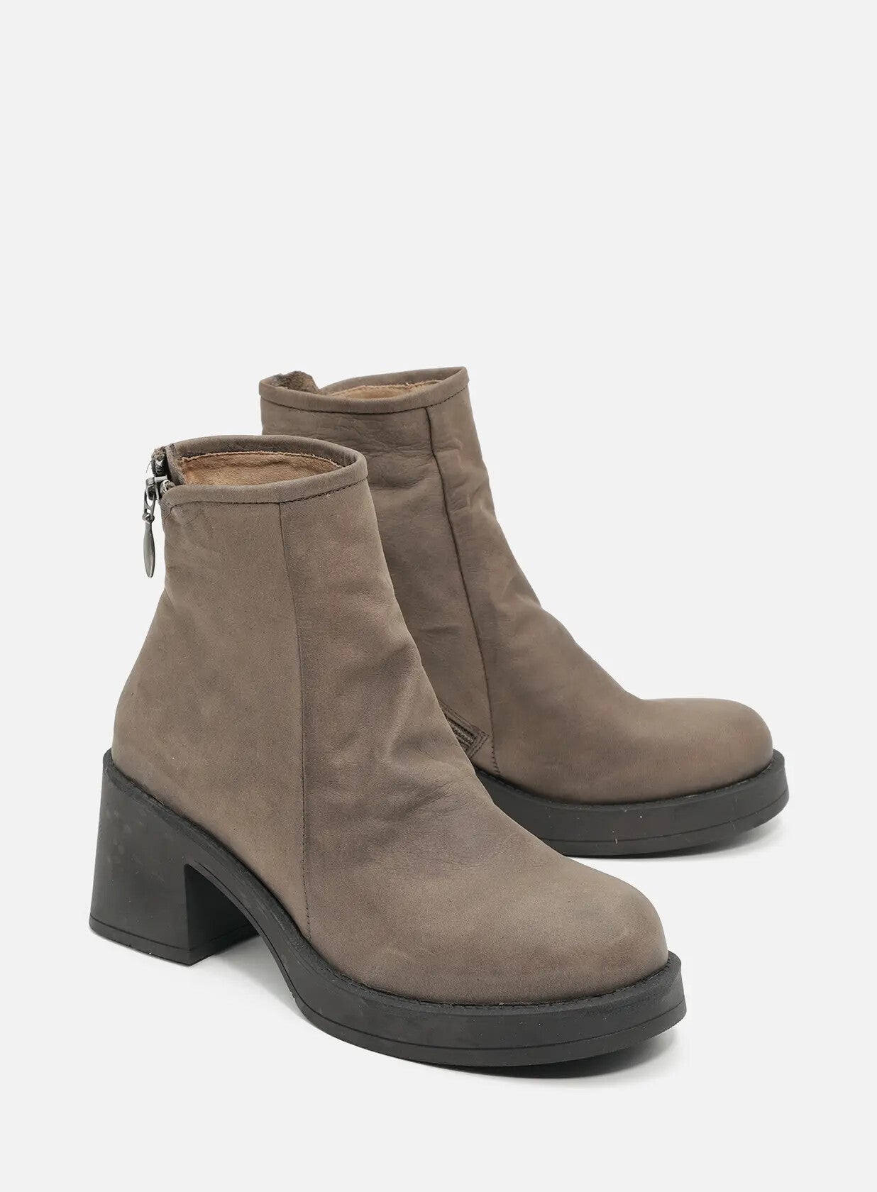 מגפונים מעור - אמסטרדם