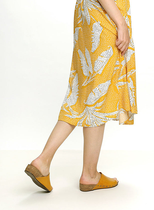 כפכפי-מיול-ניטים-מעור-993291