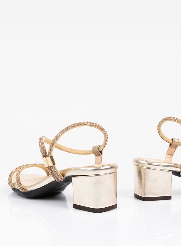 סנדלי-ערב-גלאם-דגם-סקרלט