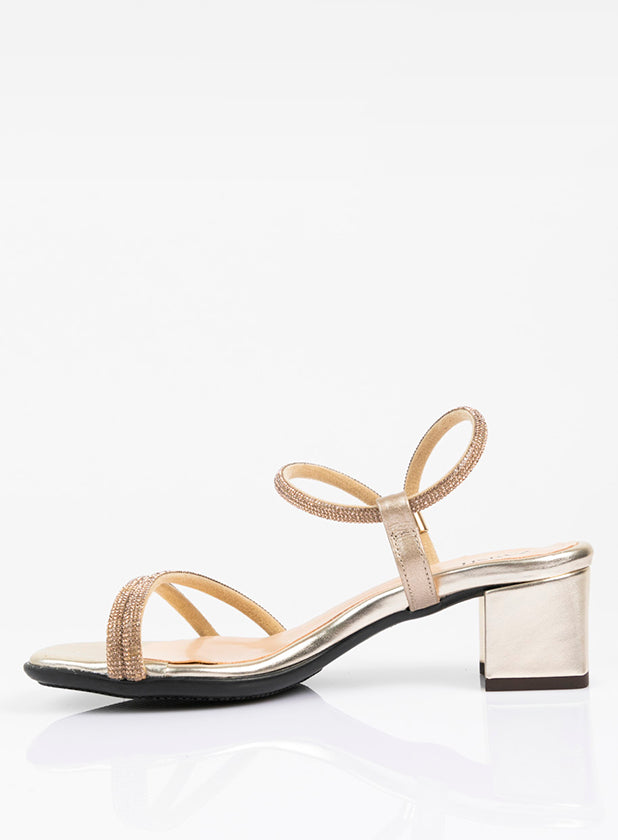 סנדלי-ערב-גלאם-דגם-סקרלט