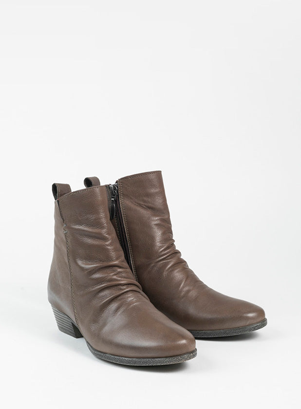 מגפון עקב מעור עם כיווצים - אווה