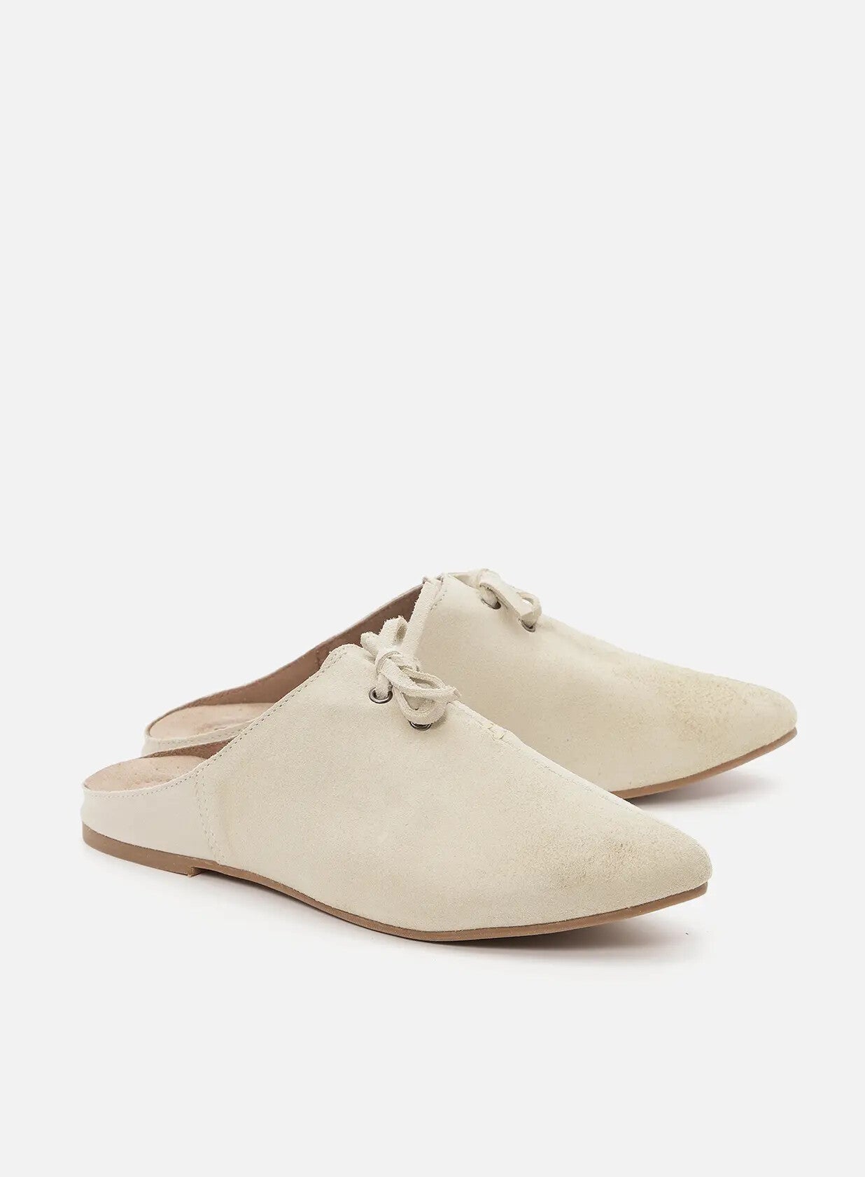 כפכפי-זמש-עם-שרוך-chloe