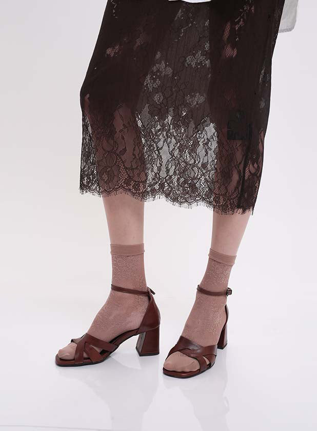 סנדלי-עקב-מעור-isabelle