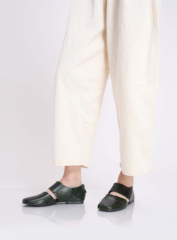 נעלי-עור-שטוחים-jeanne