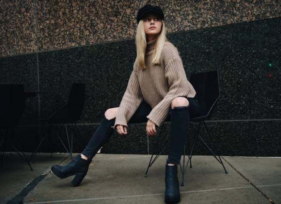 חמישה טיפים להתאמת מגפיים לאאוטפיט חורפי