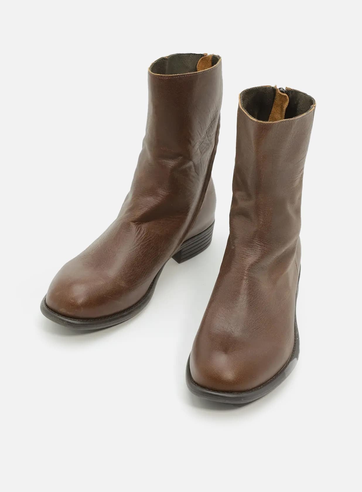 אבישג-מגפון-רוכסן-מבריק