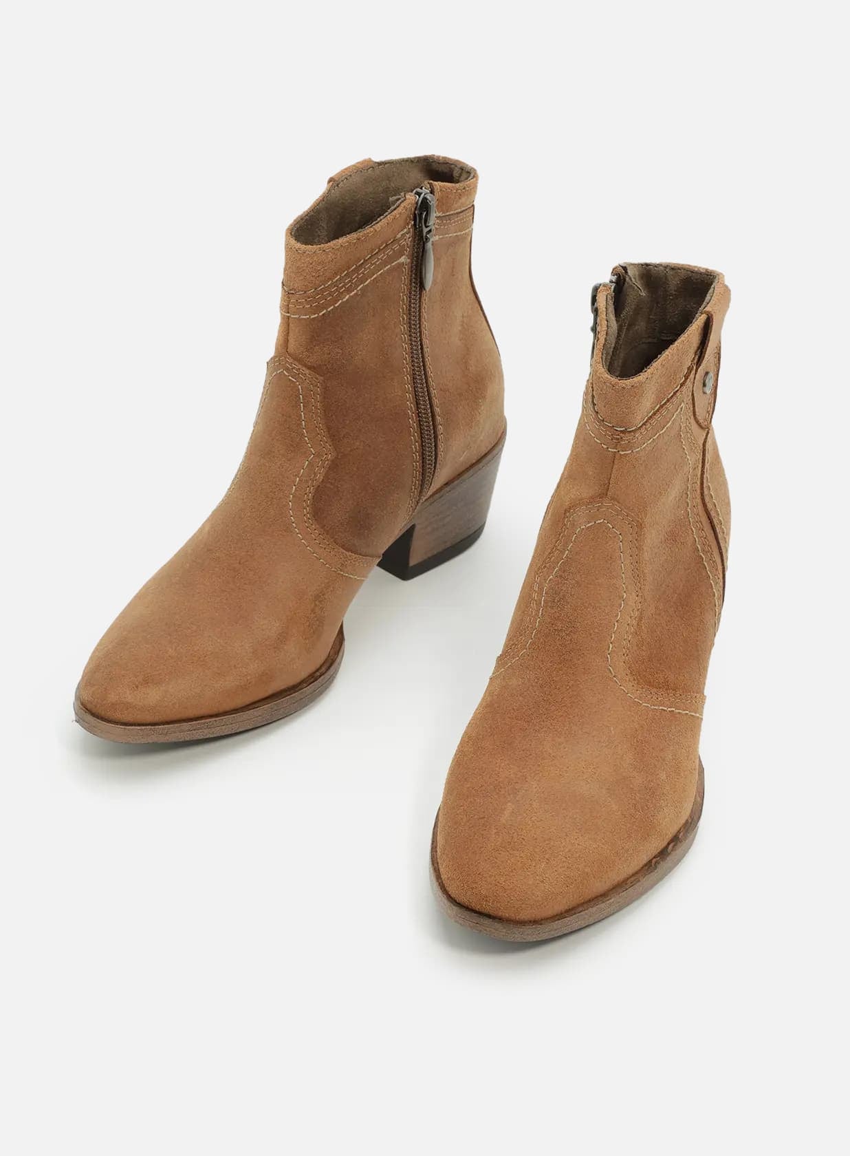 מיה-בוקר-שפאלט-ניט