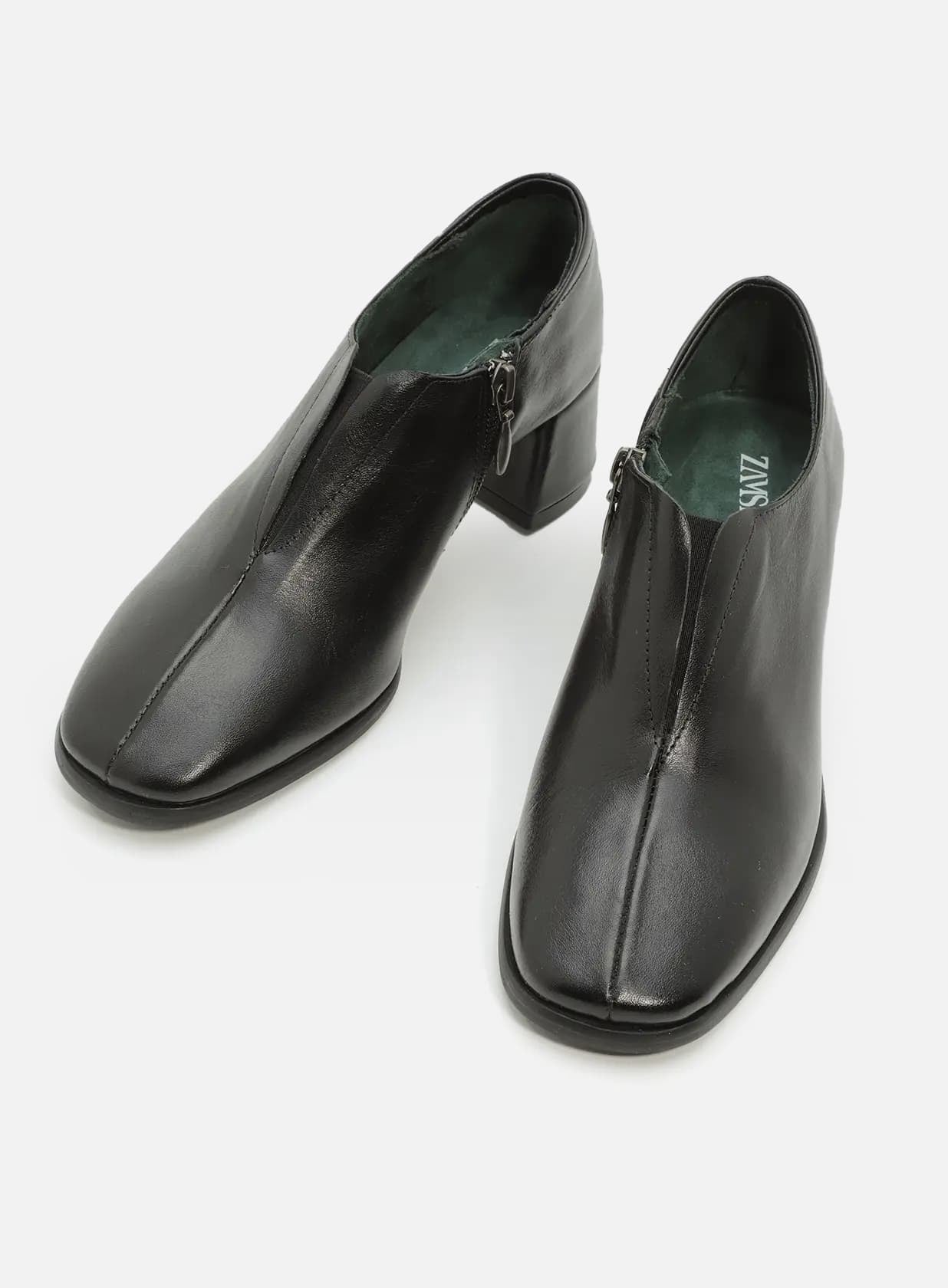 טלי-נעל-מבריק-גומי