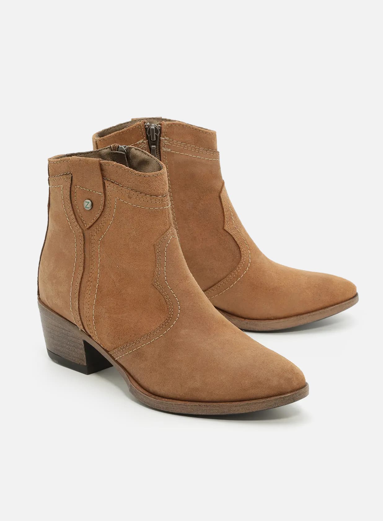 מיה-בוקר-שפאלט-ניט