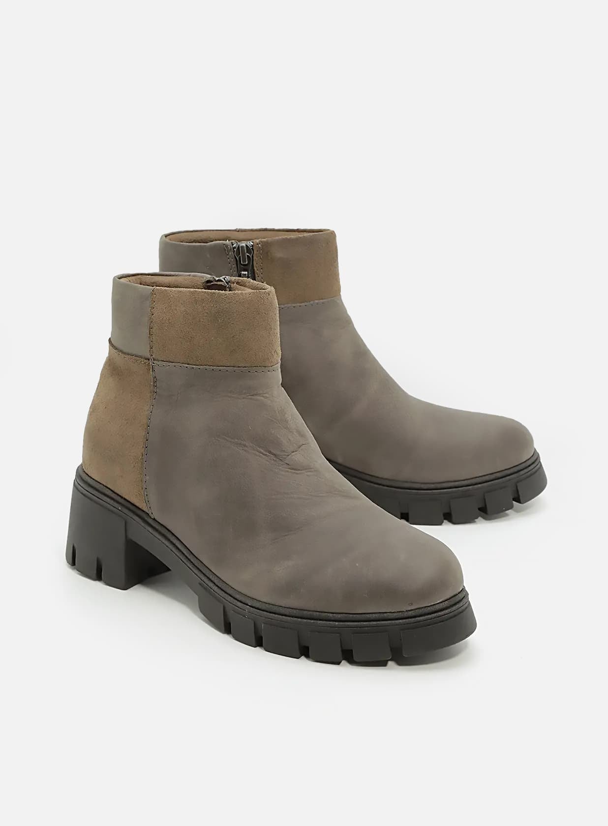 מאיה-מגפון-טרקטור