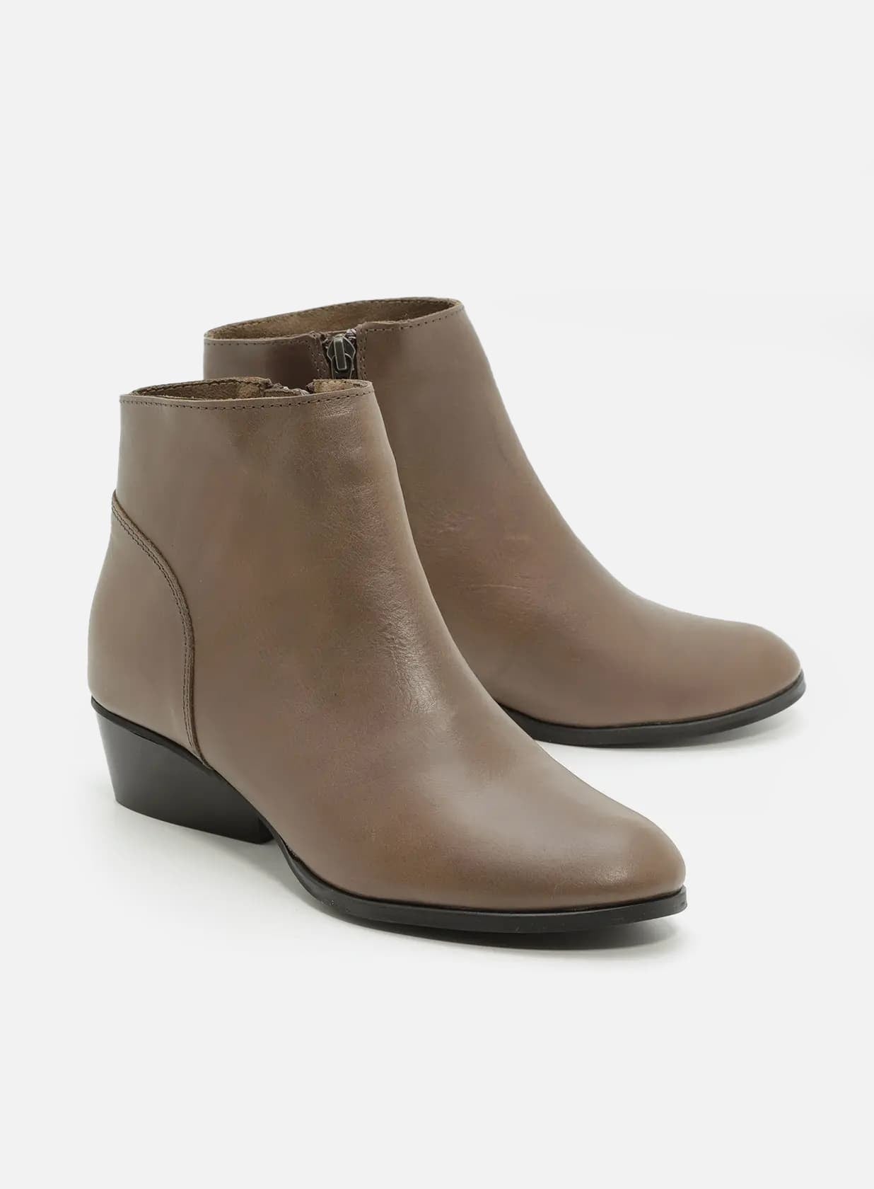 גאיה-מגפון-מבריק-עקב-מיוחד