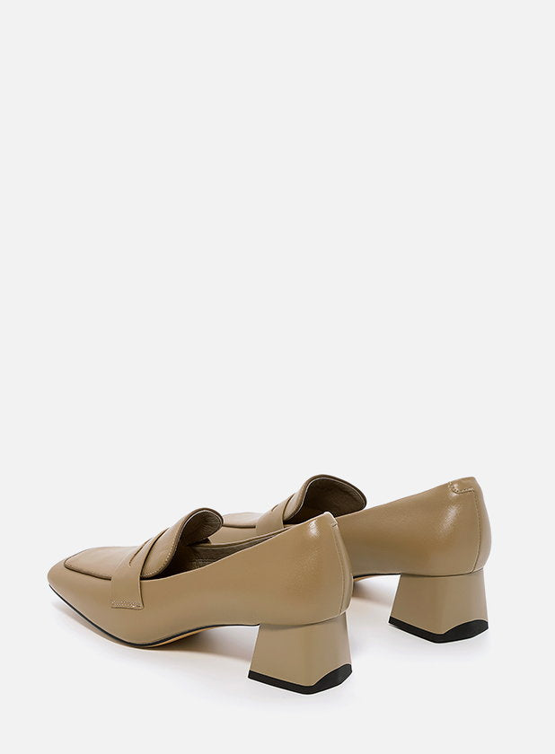 נעלי-מוקסין-אלגנטיות-מעור-ליב