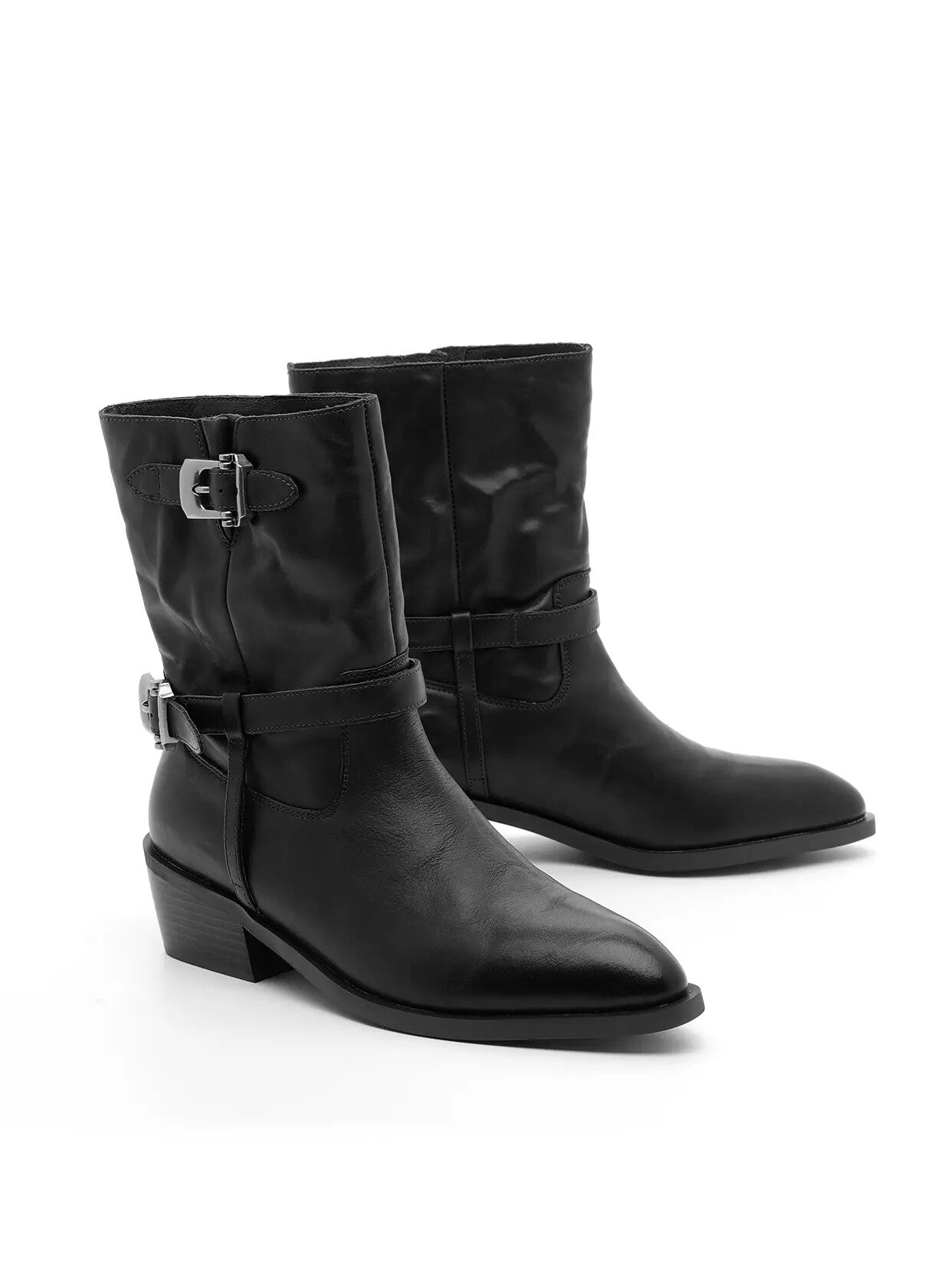 אמילי-מגפון