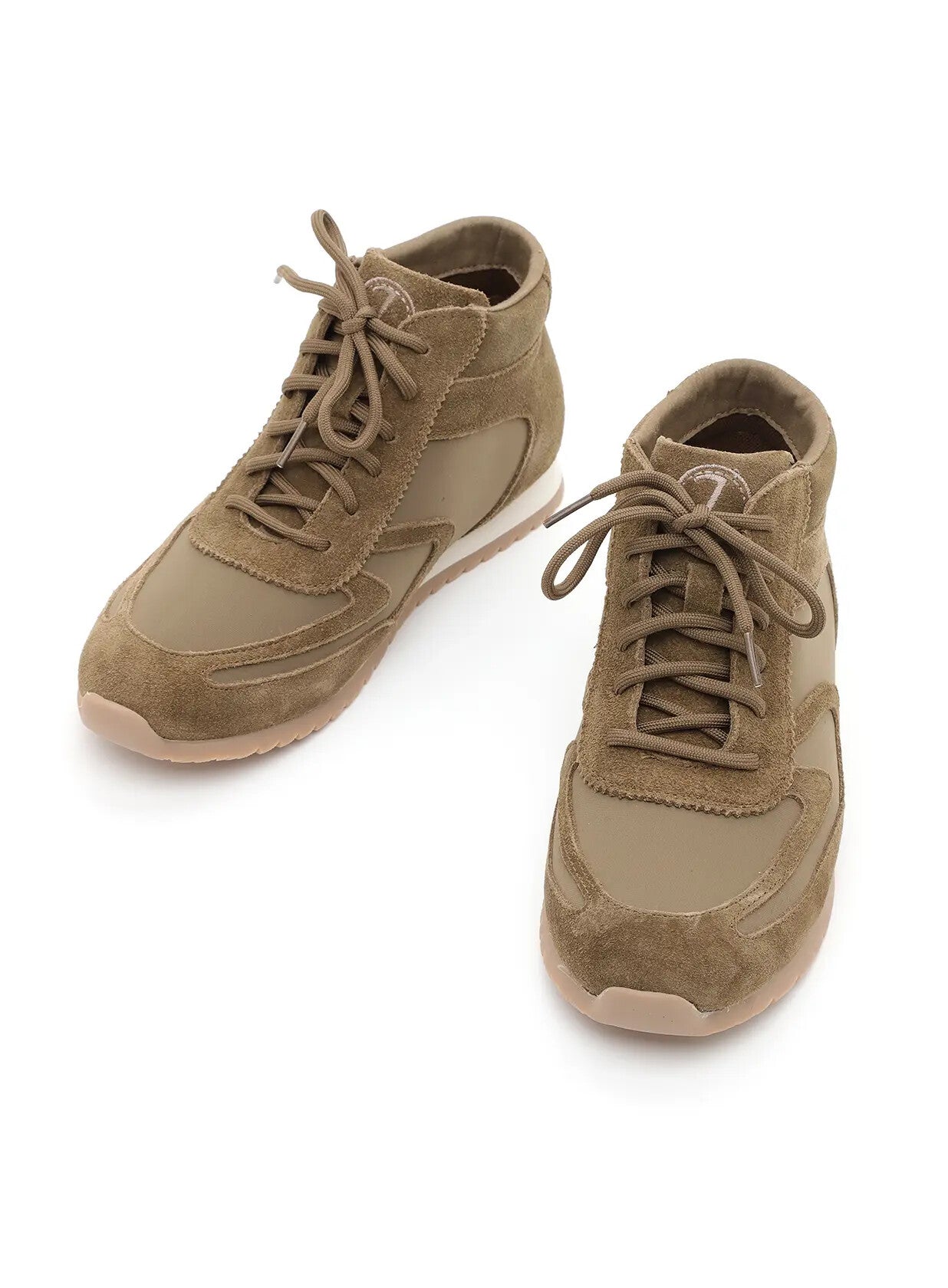 בת-אל-סניקרס-3-4-משולב