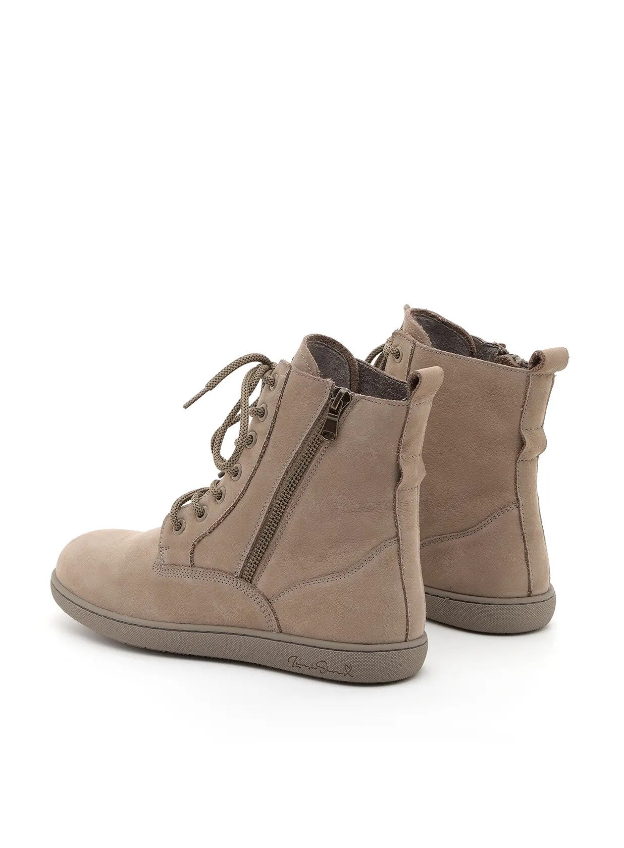 הדסה-סניקרס-גבוה-ריץרץ