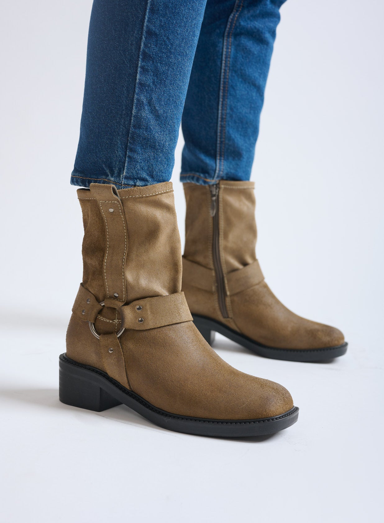 מגפיי-בוקרים-מעור-משומן-קליפורניה