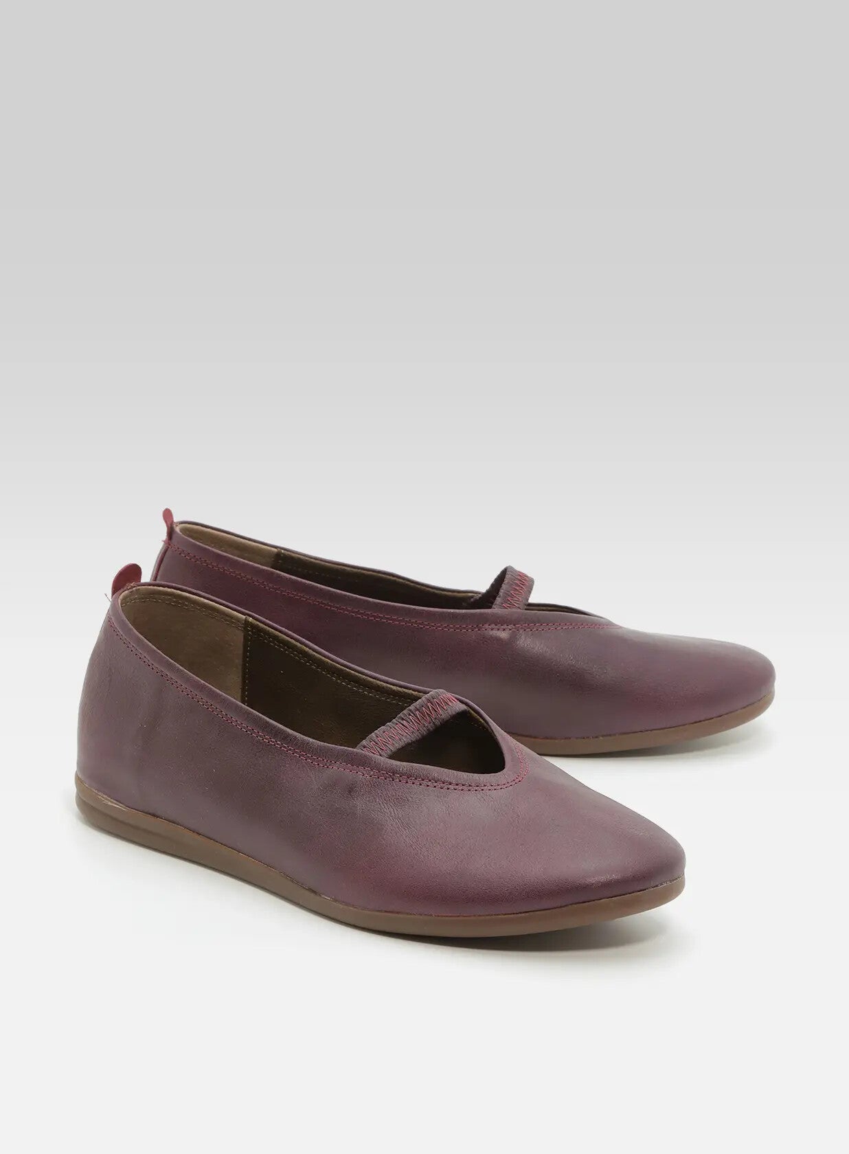 רינה-בלרינה-עם-גומי-מבריק