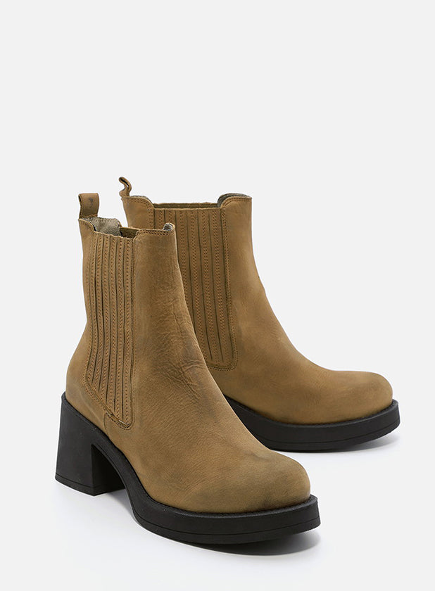 מגפוני-עור-תיפורים-דגם-עלמה-991732