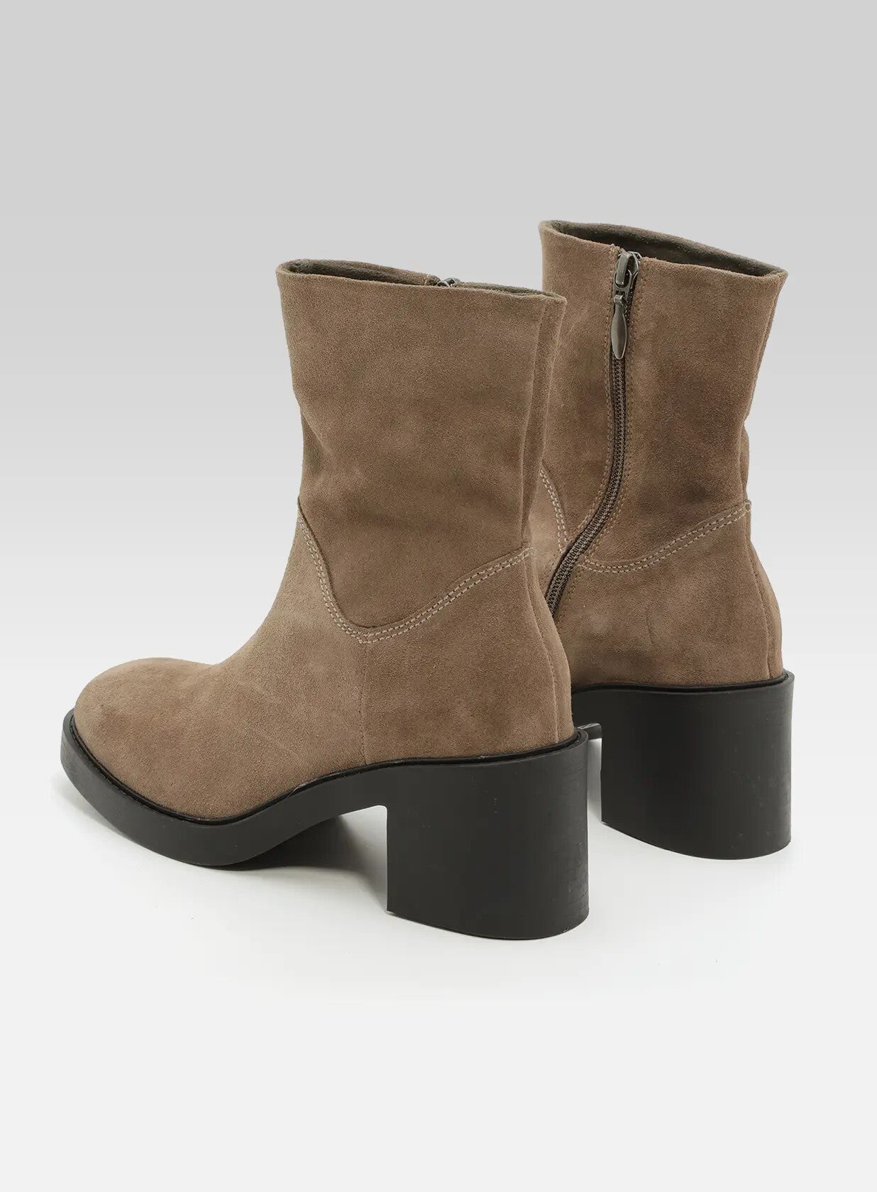 ניצן-מגפון-זמש-רוכסן