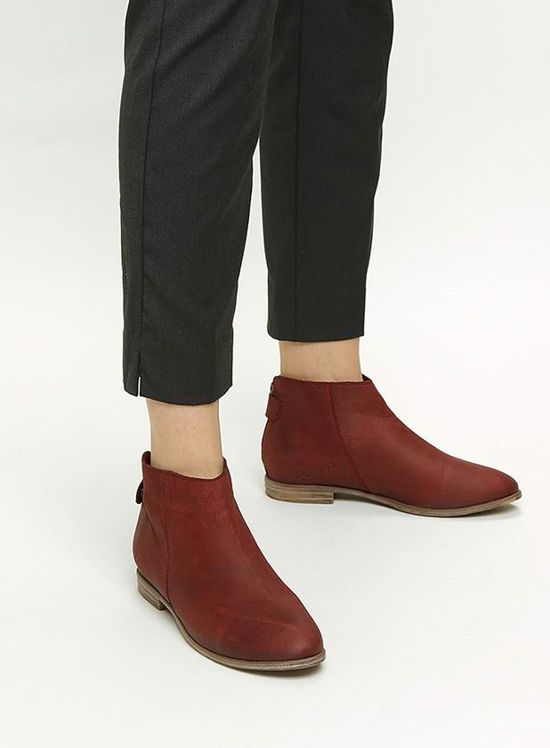 מגפונים מעור משומן - איימי