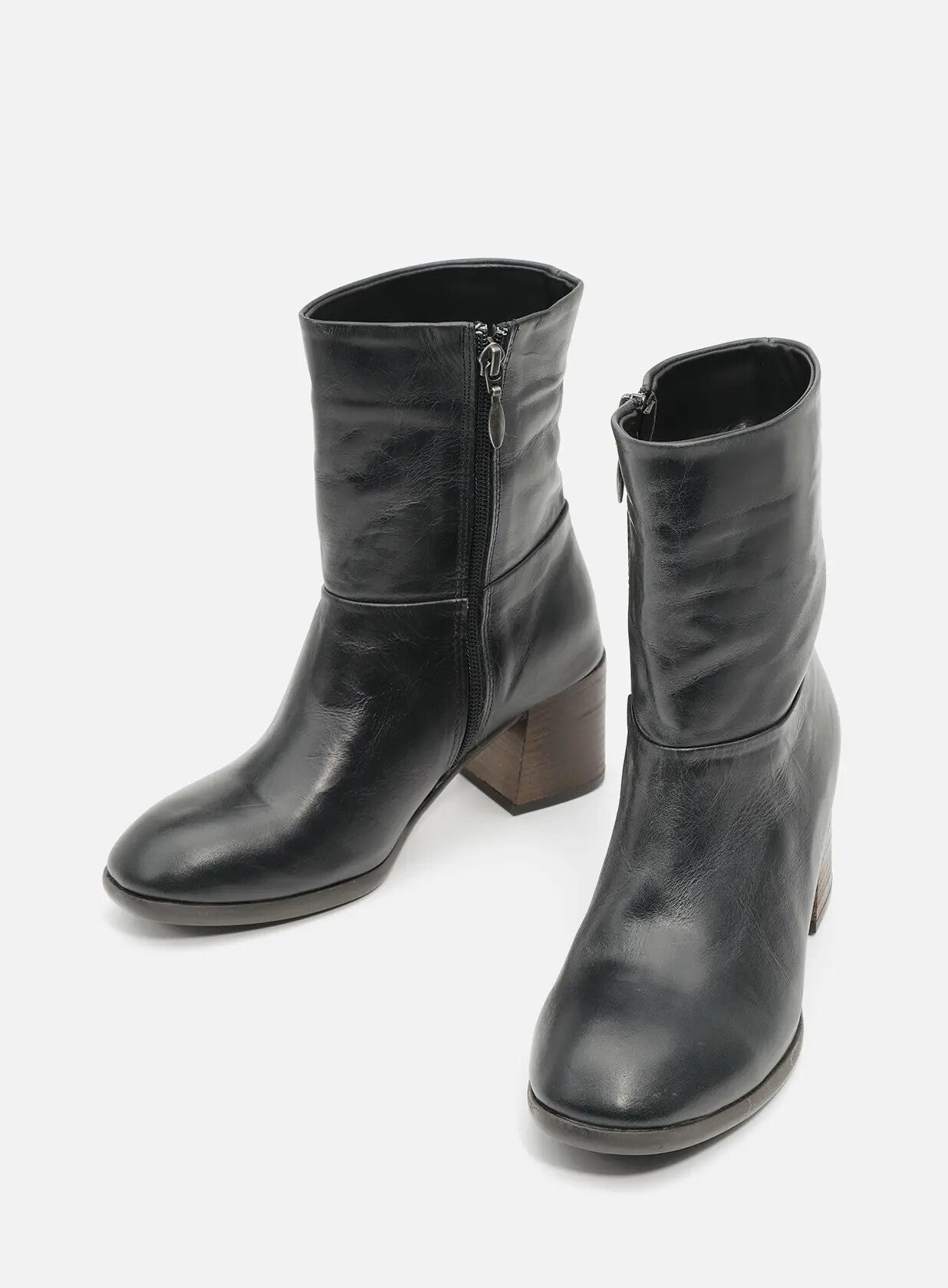 מגפונים-מעור-אטלנטה