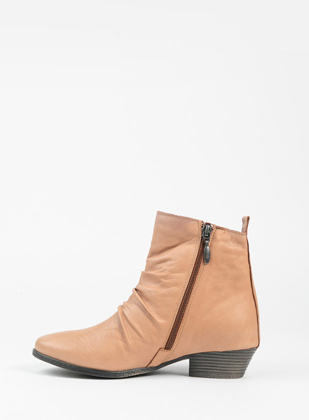 מגפון-עקב-מעור-דגם-אווה-84411