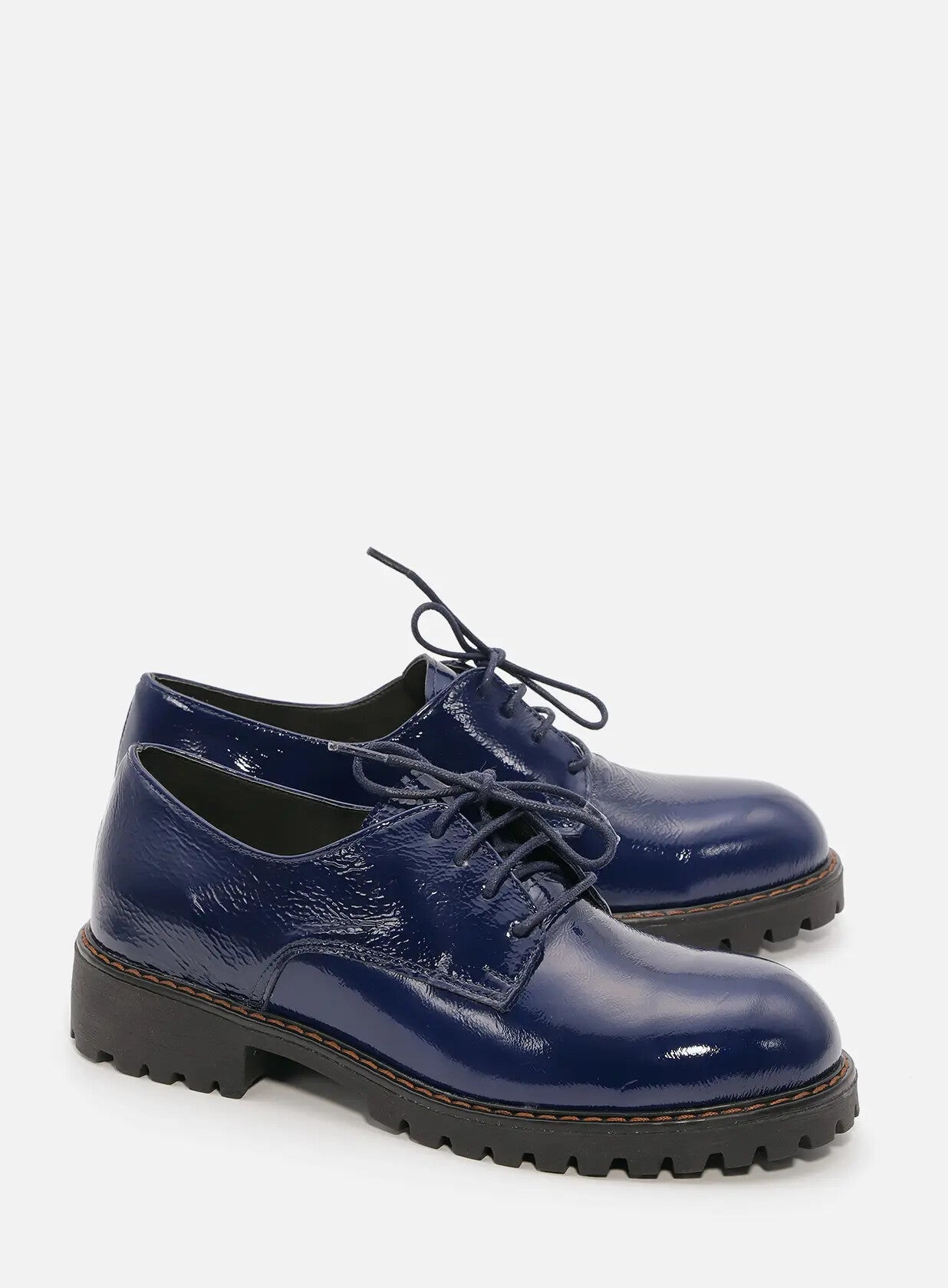 נעליים מעור מבריק - לונדון