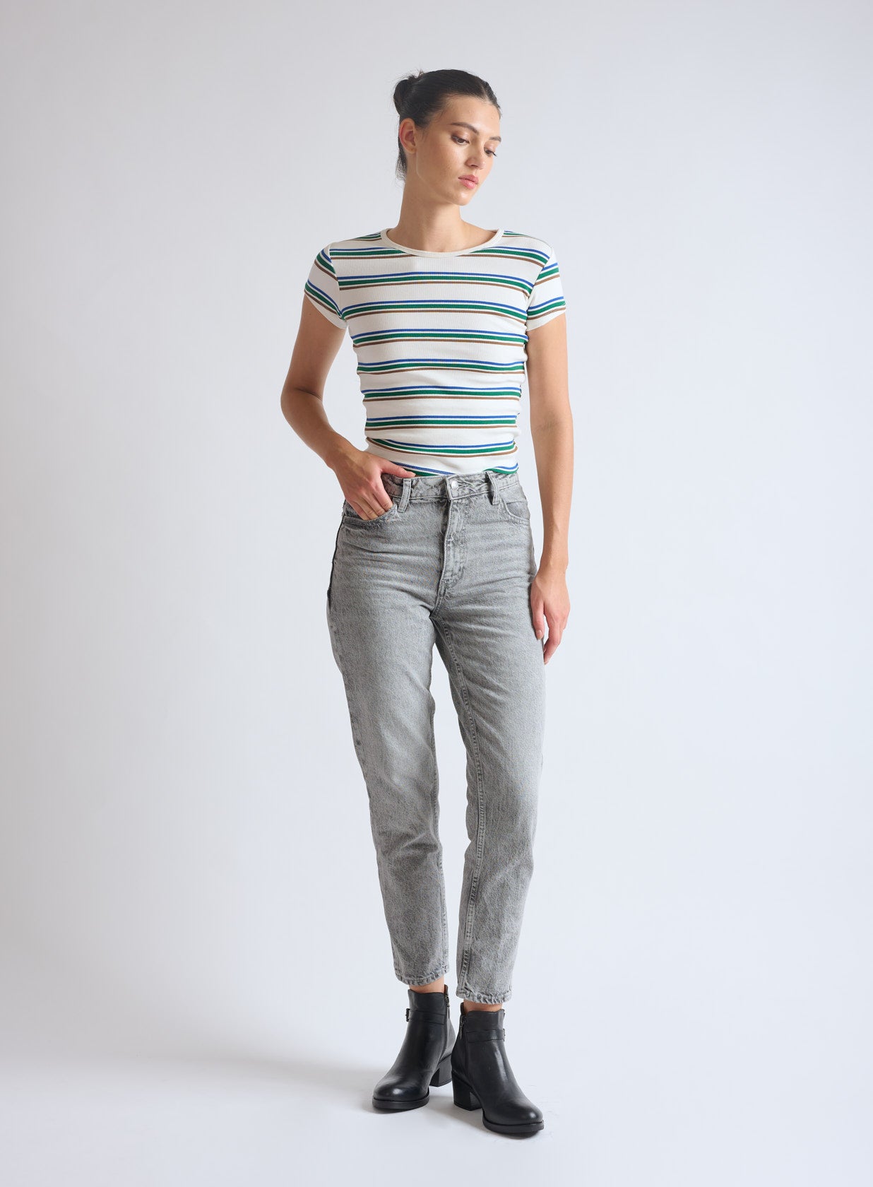 מגפונים-מעור-ואבזם-מיסיסיפי