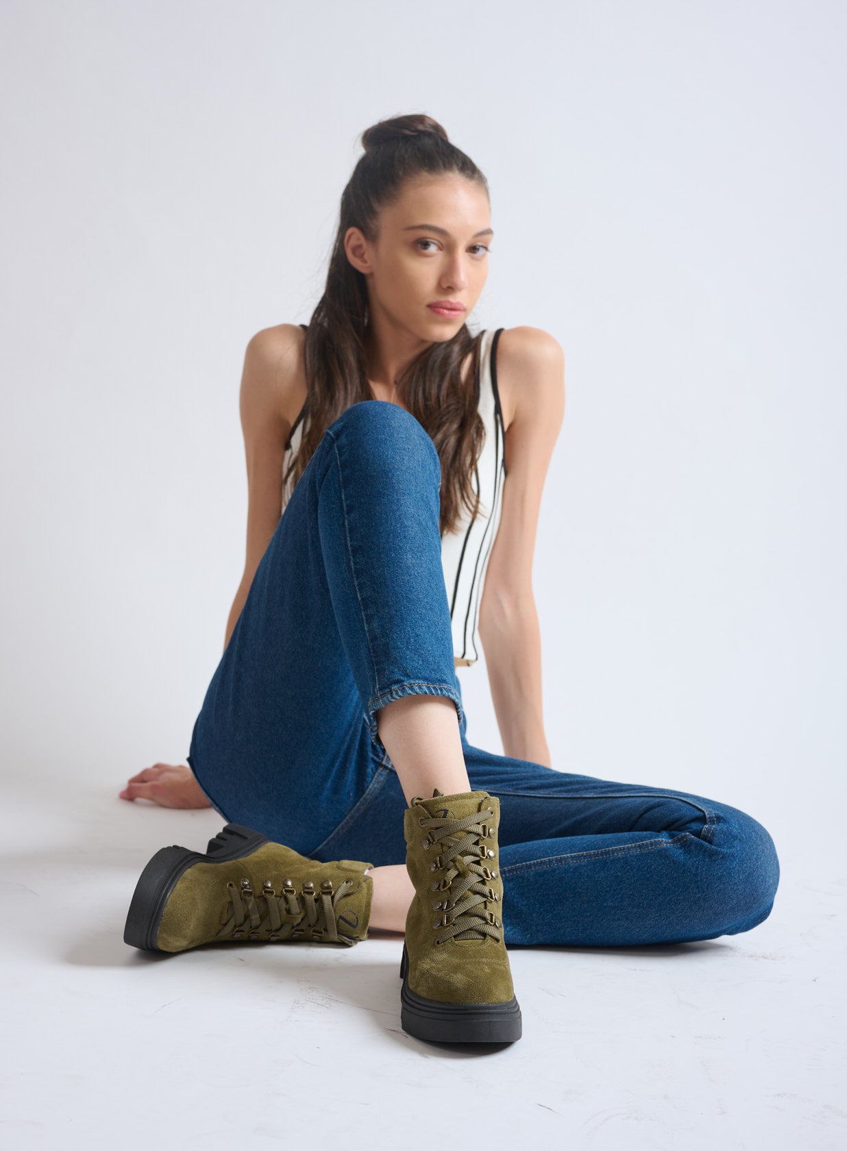 מגפוני-קומבט-מזמש-נבדה