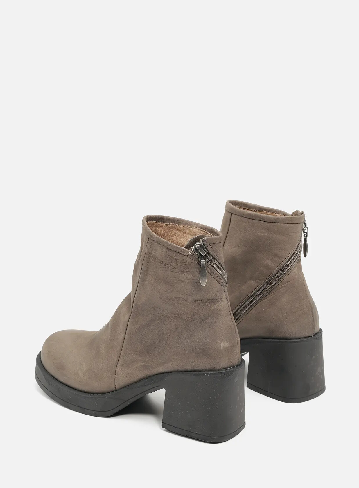 מגפונים מעור - אמסטרדם