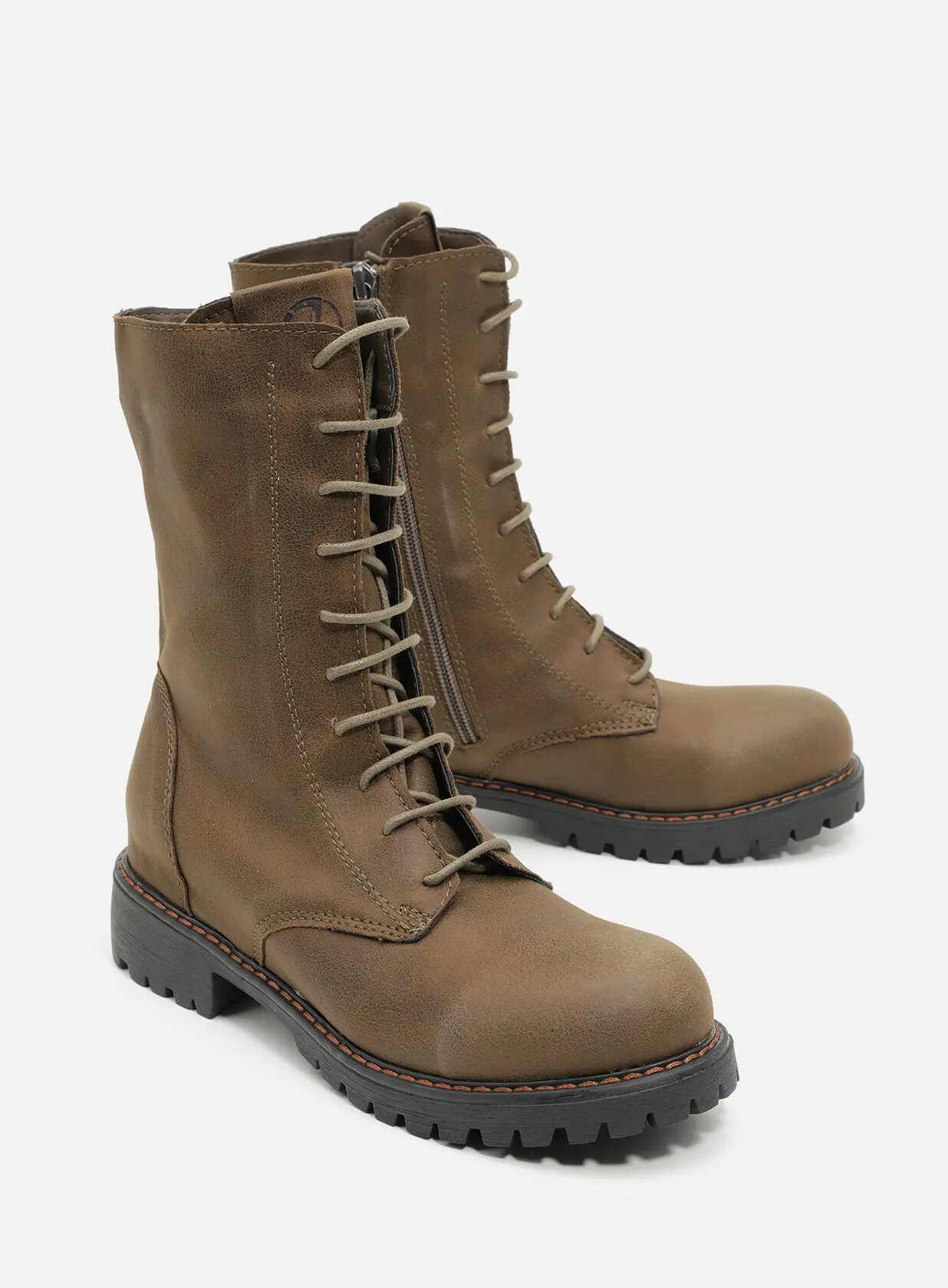 מגפונים גבוהים טבעוניים עם שרוכים - מנצ'סטר