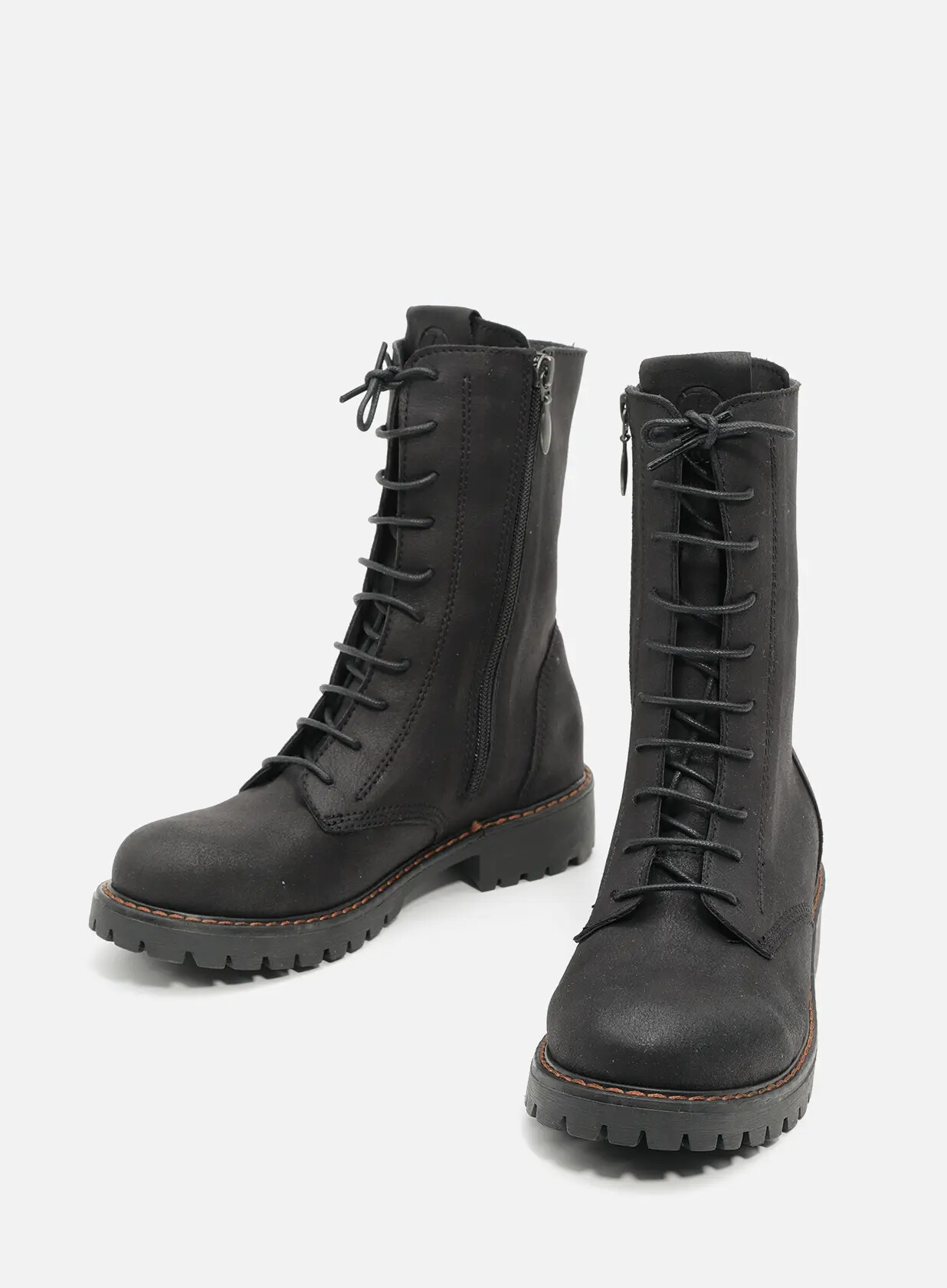 מגפונים גבוהים טבעוניים עם שרוכים - מנצ'סטר