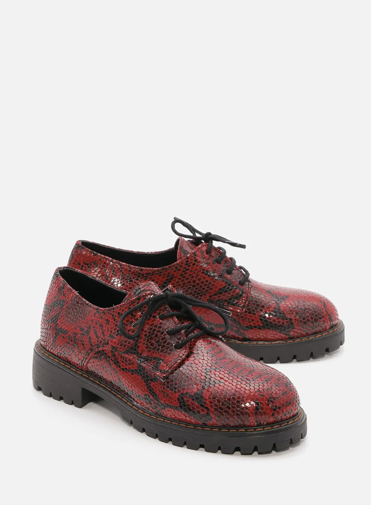 נעליים מעור מבריק - לונדון