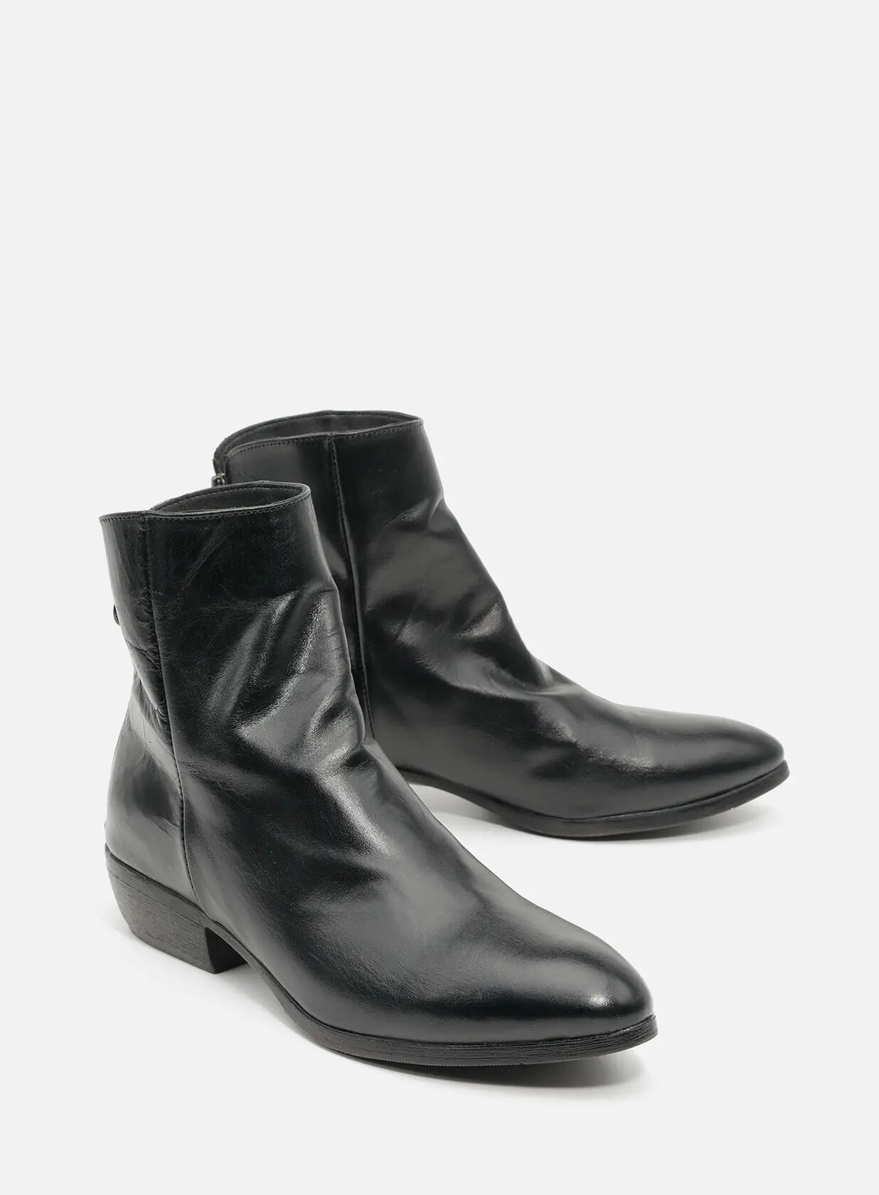 מיני מגפונים מעור - קונטיקט