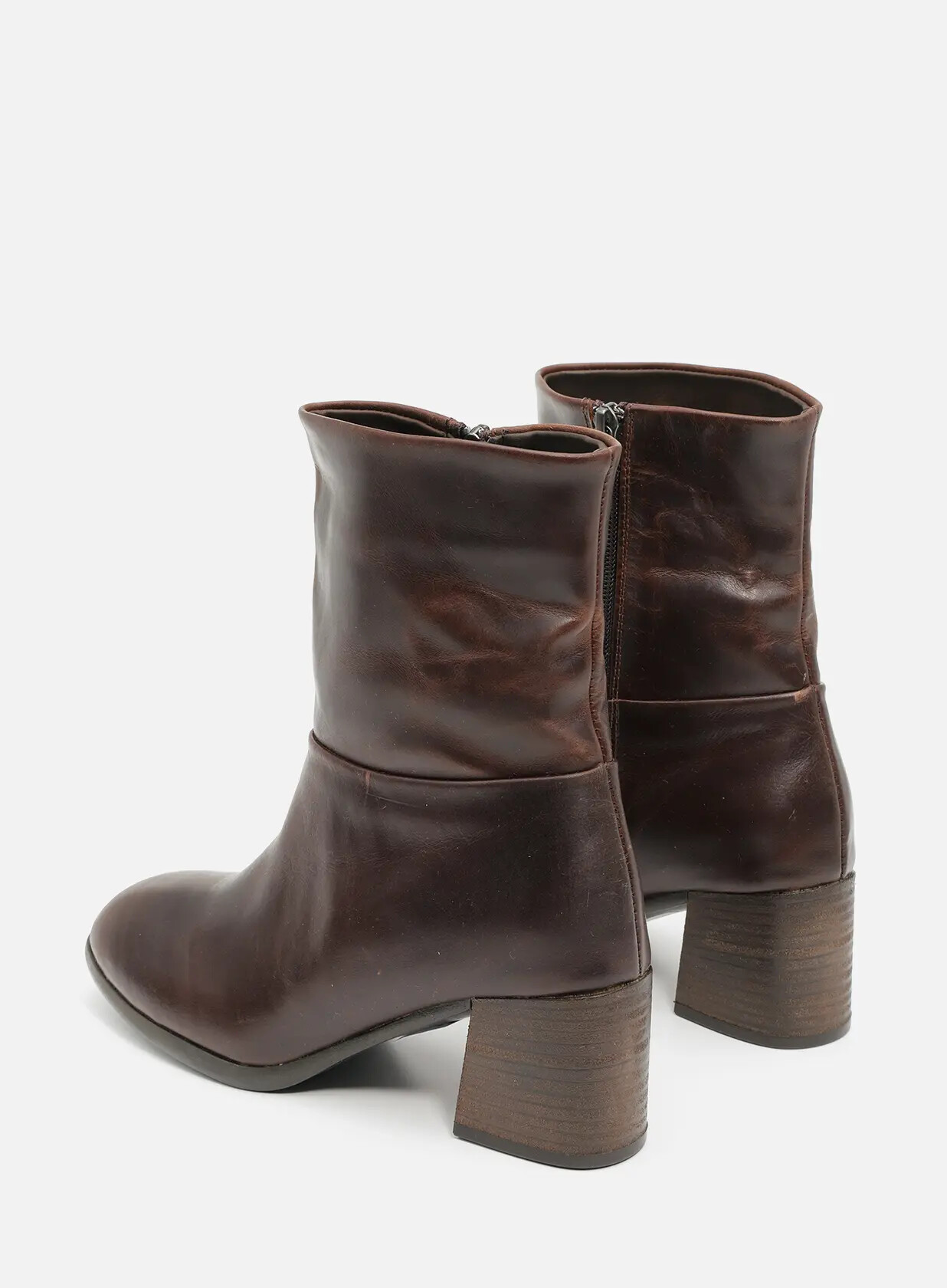 מגפונים מעור - אטלנטה