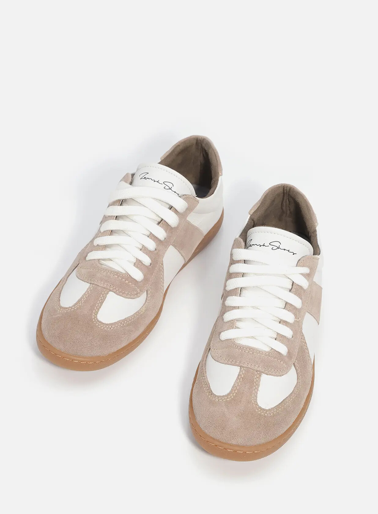 סניקרס זמש בעבודת יד - טיילור