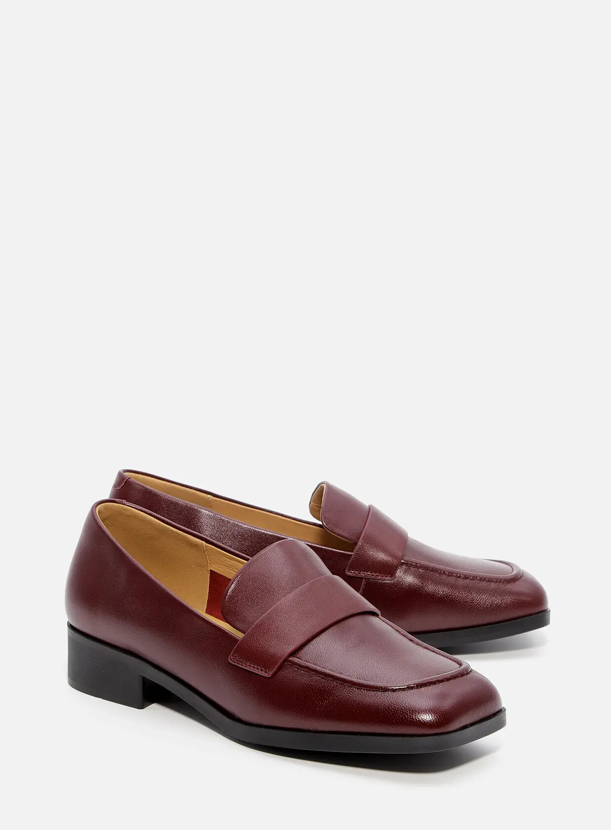 נעלי עקב מוקסין מעור  - אינס