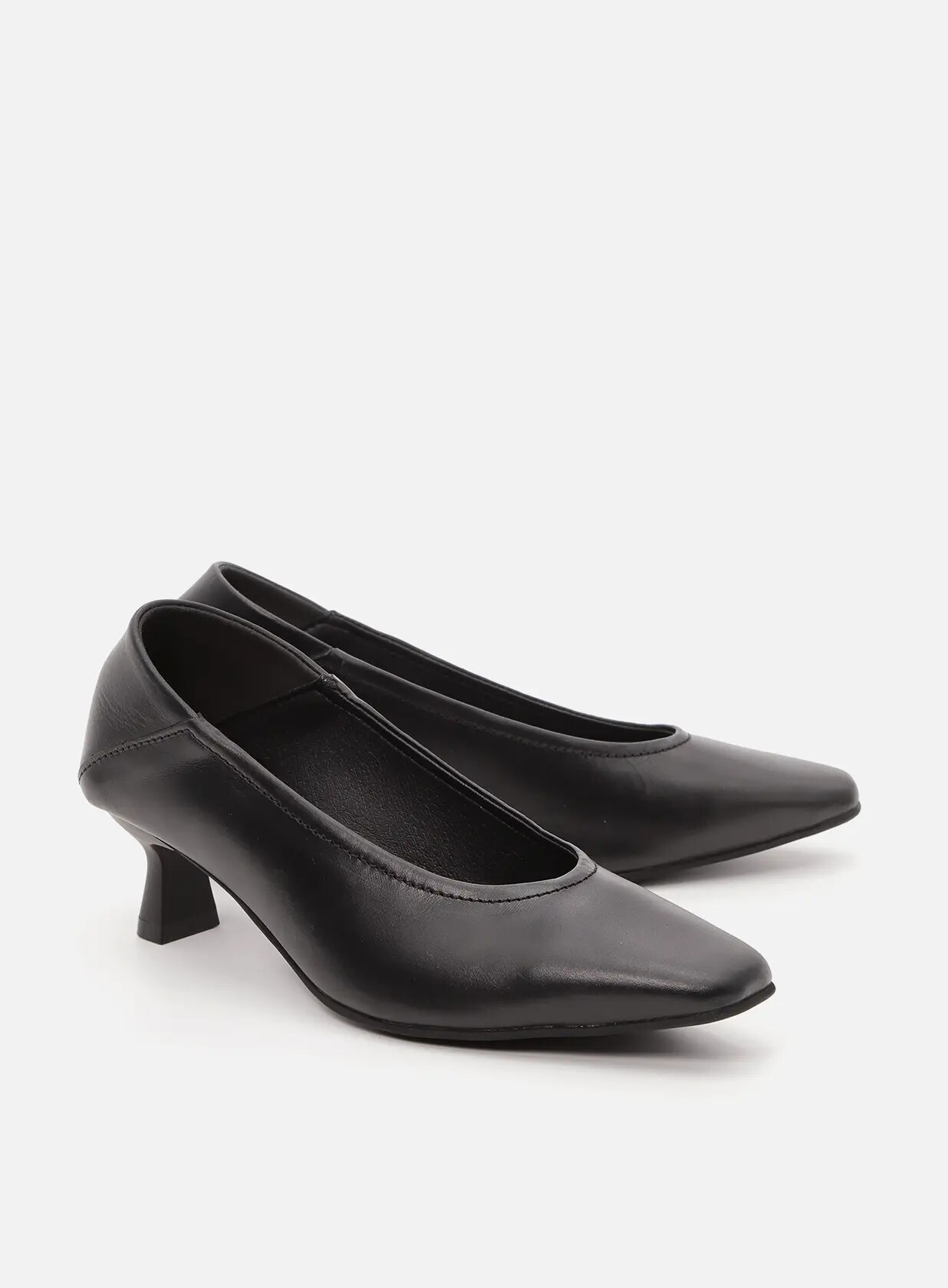 נעלי עקב סירה מעור - Lyana