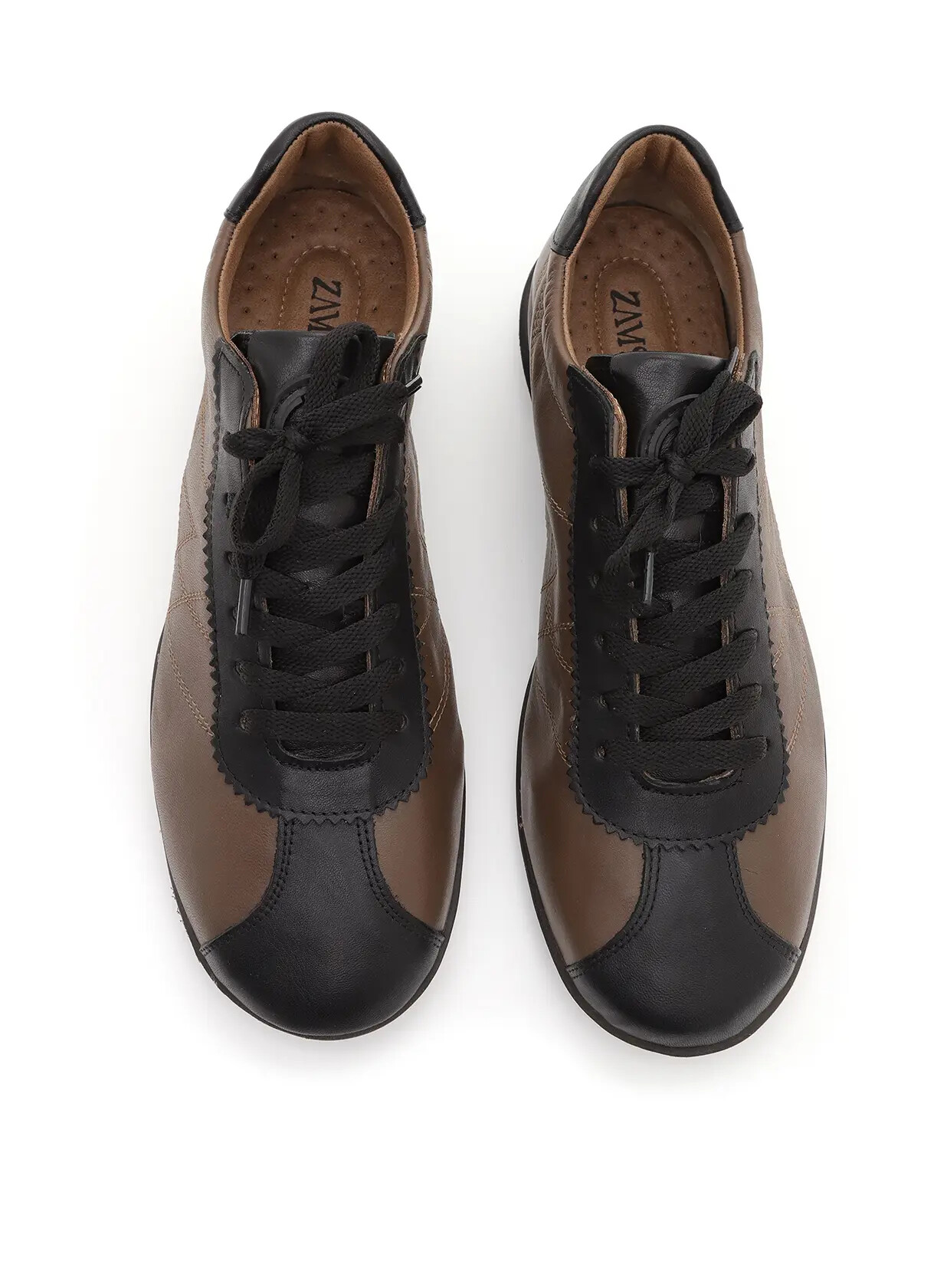 סניקרס עור - Jeanne