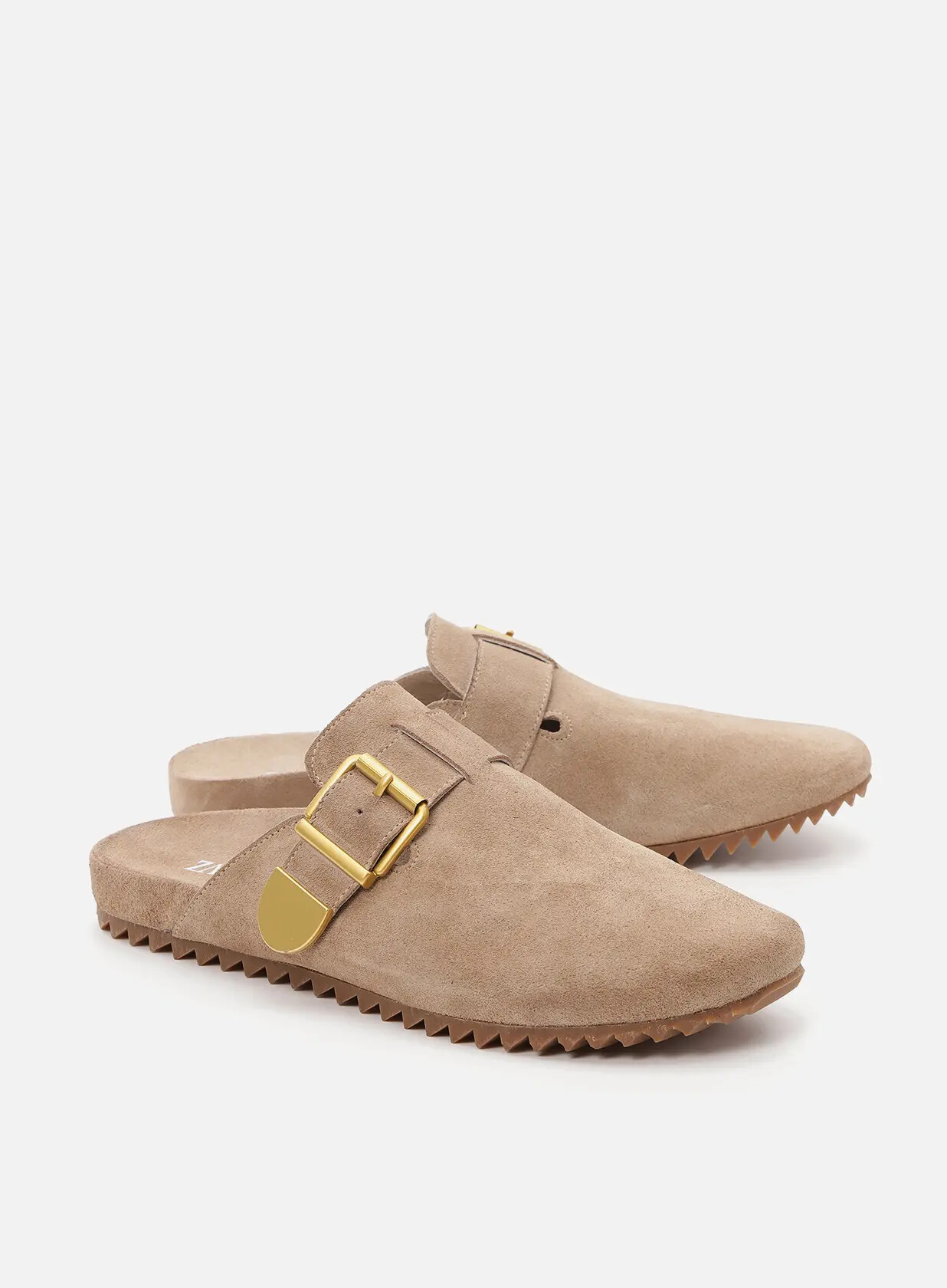 כפכפי זמש עם אבזם – Alix