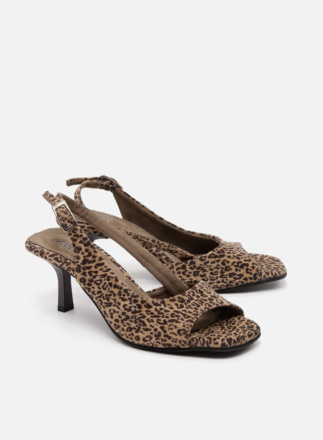 סנדלי עקב מנומרות - Carla