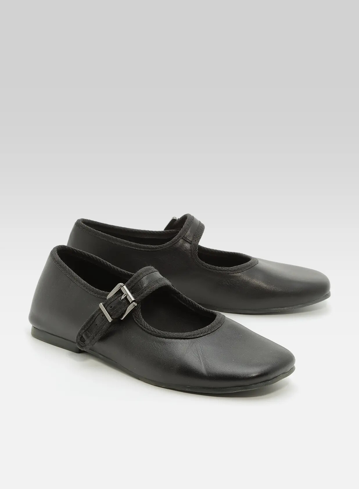 תמר -בובה קלאסי אבזם פספול