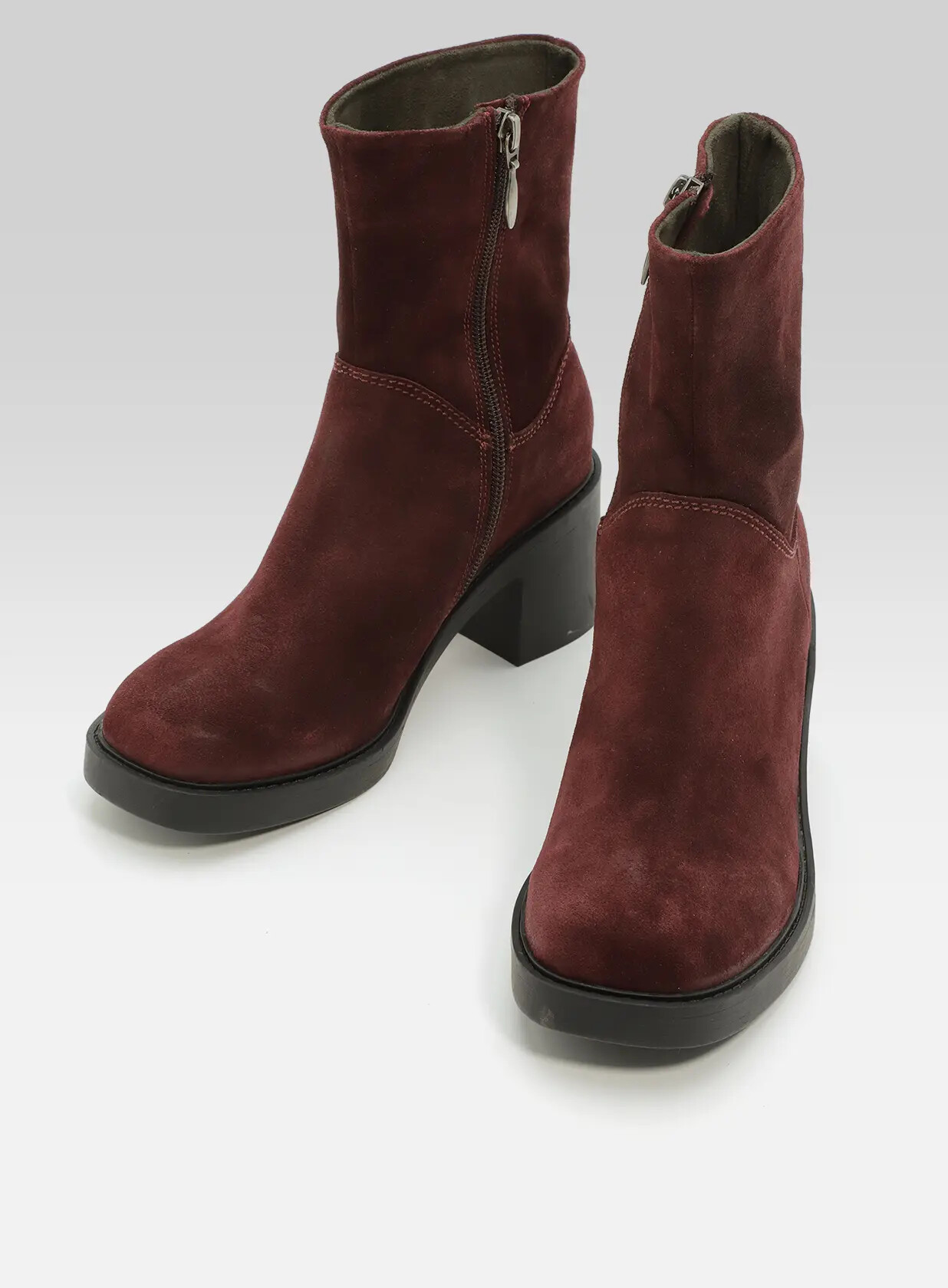 ניצן- מגפון זמש רוכסן