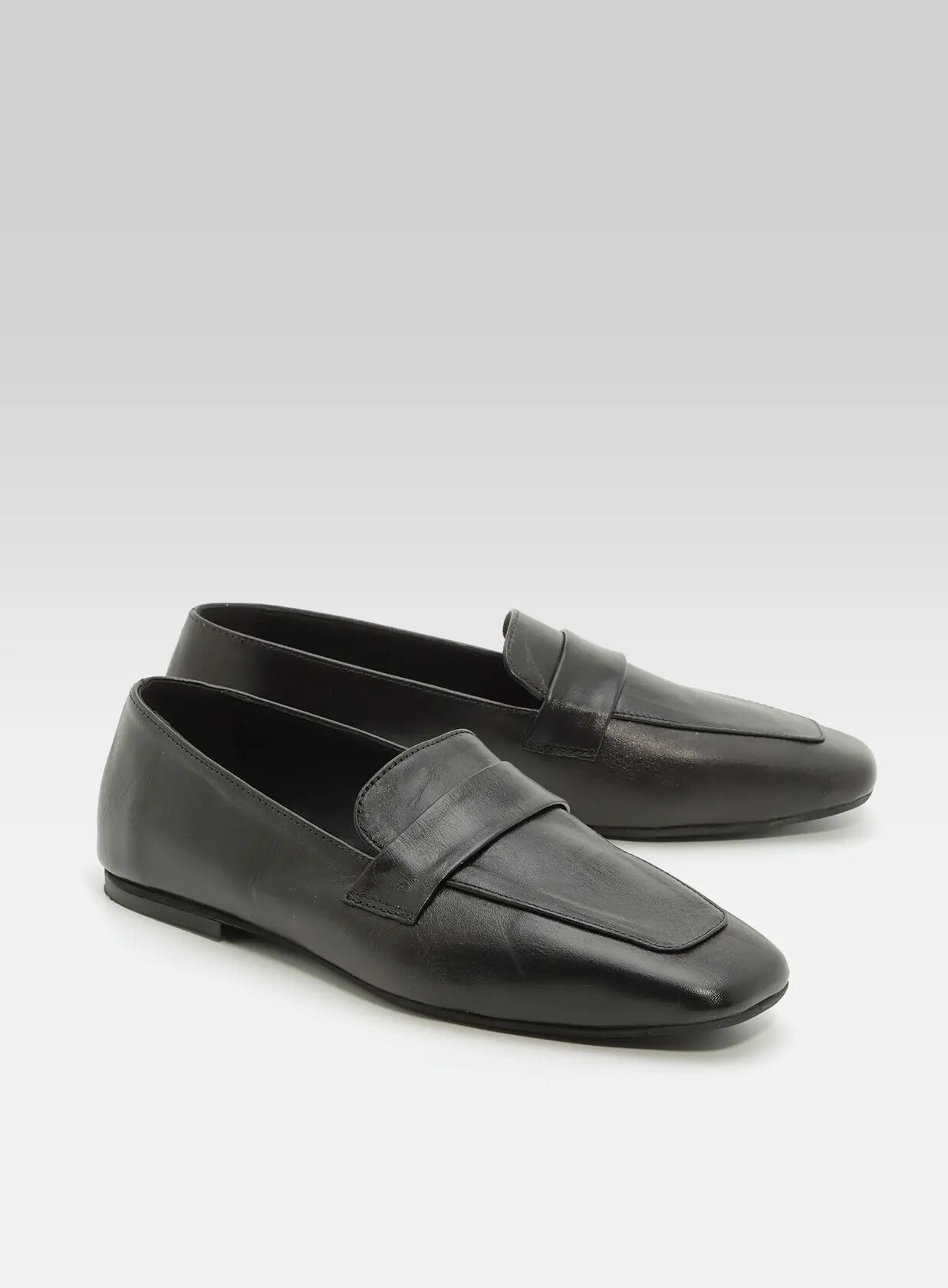 קלייר-מוקסין קארה מבריק