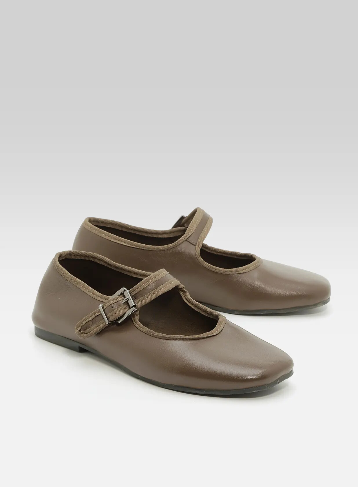 תמר -בובה קלאסי אבזם פספול