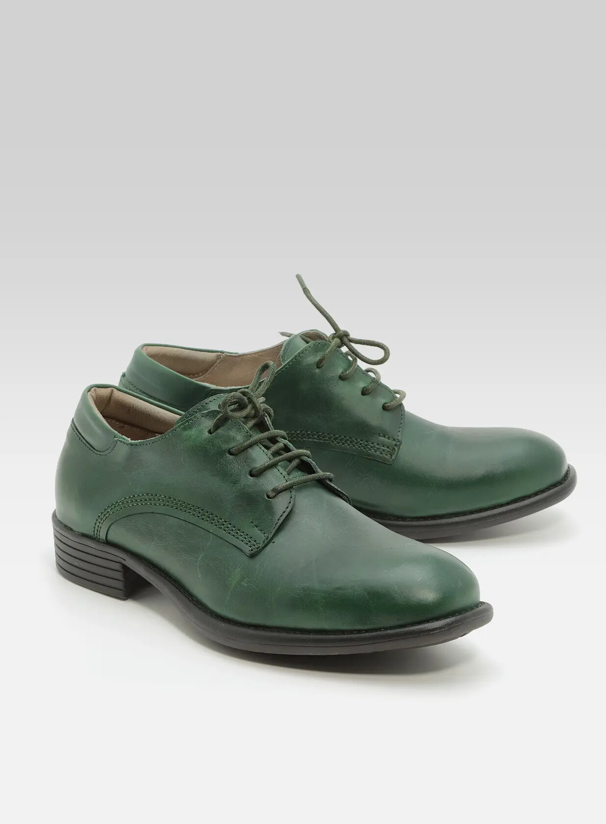 רון- נעל 1/2 דרבי מבריק